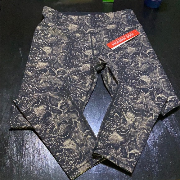 Good American Leggins (NWT) - Picture 6 of 8